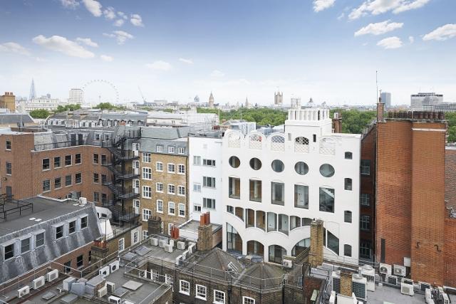 Short and Associates building at 2 St James's Street, London has been nominated for the Structural Awards 2016